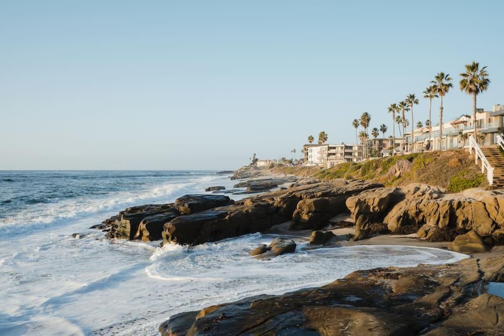 Neptune Place II - Stunning Beachfront Retreat Apartamento San Diego Exterior foto